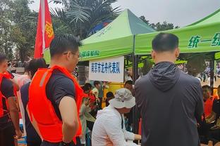 6000万合同送进国家队！国足名单卓尔4人：董春雨 明天 刘云 李行